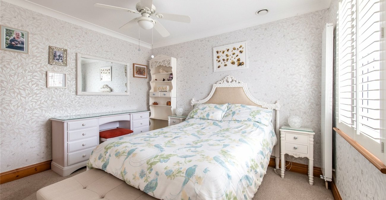 3 bedroom house for sale in Rochester | Robinson Michael & Jackson