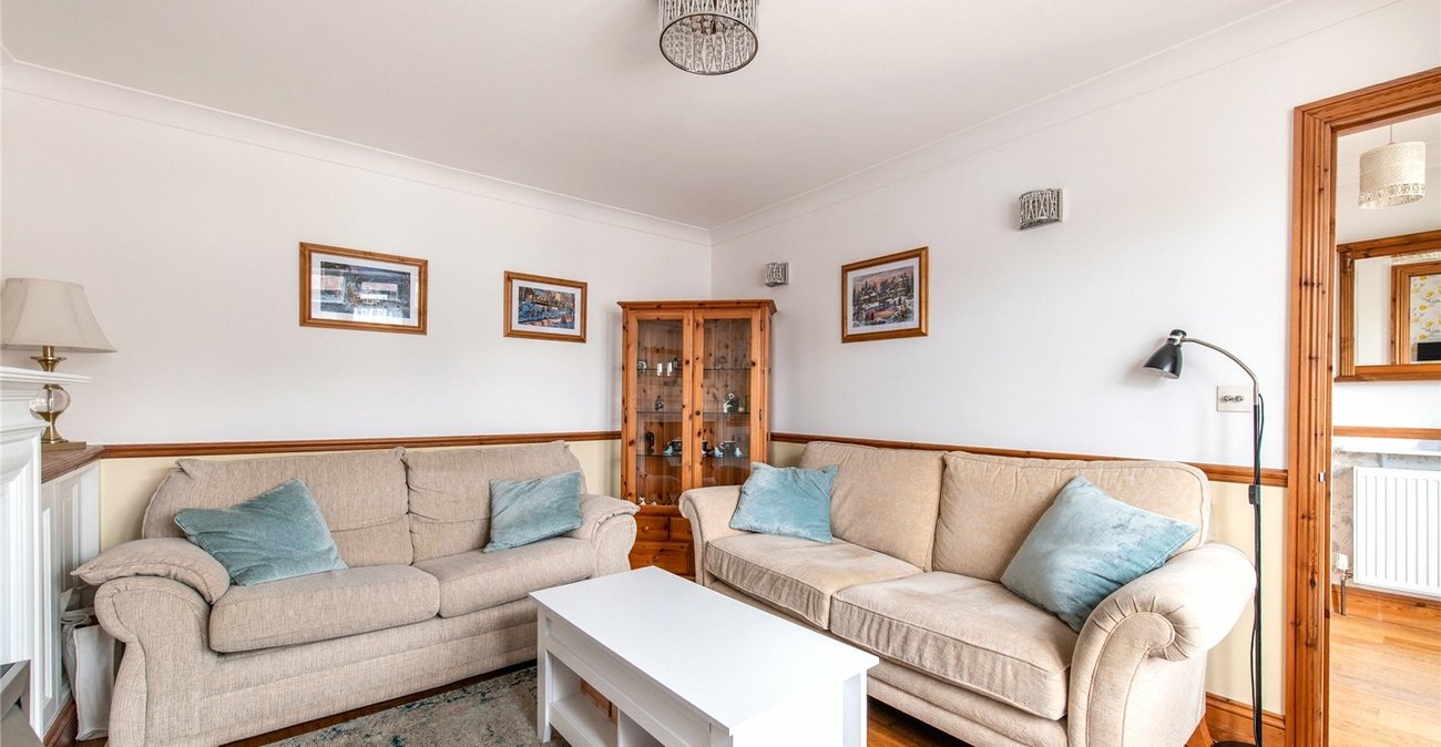 3 bedroom house for sale in Rochester | Robinson Michael & Jackson