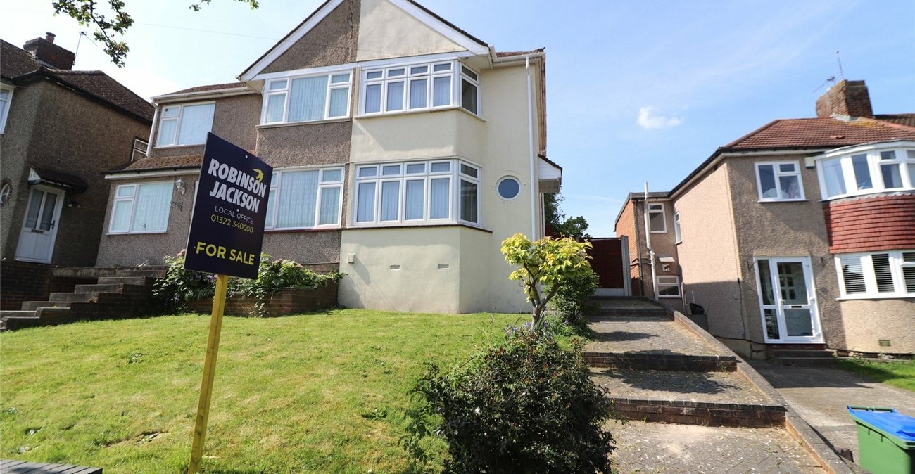 3 bedroom house for sale in Bexleyheath | Robinson Jackson