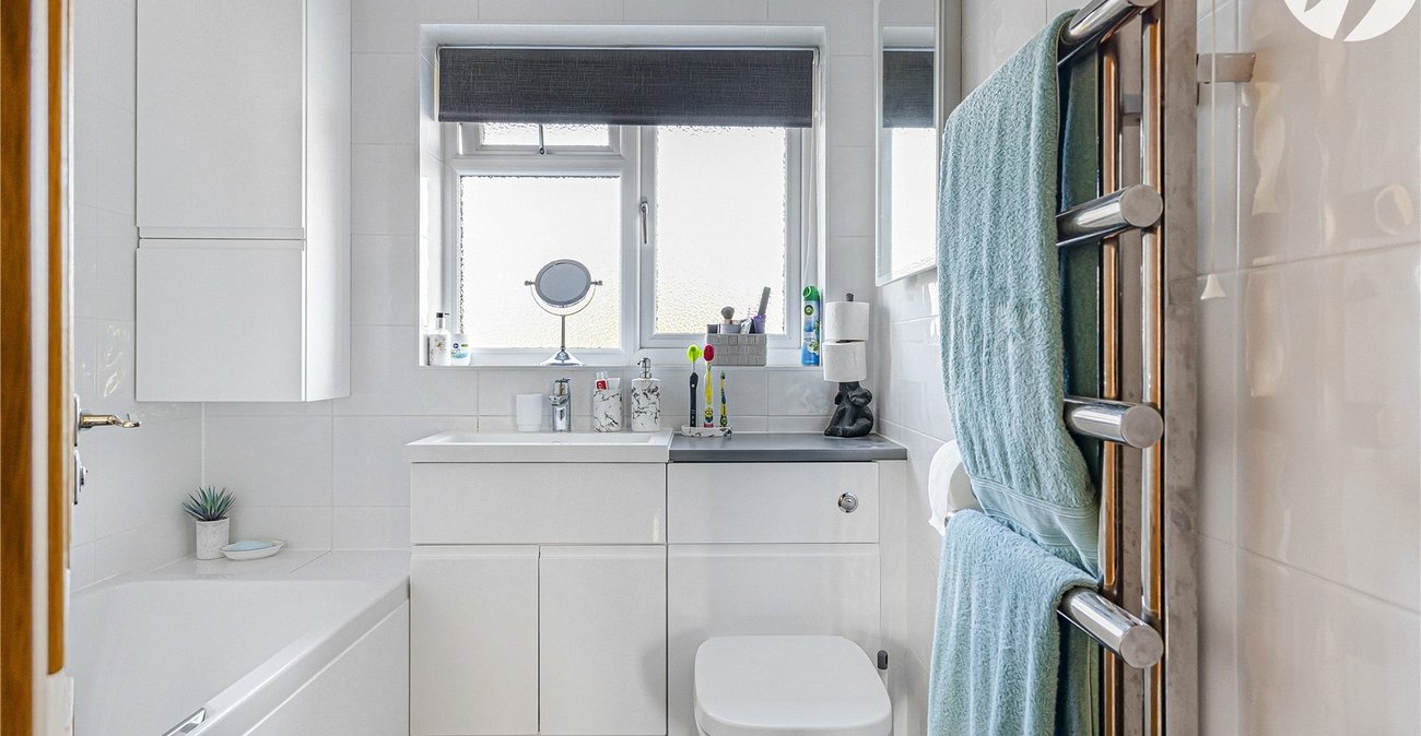 4 bedroom house for sale in Swanley | Robinson Jackson