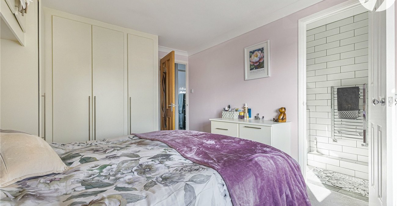 4 bedroom house for sale in Swanley | Robinson Jackson