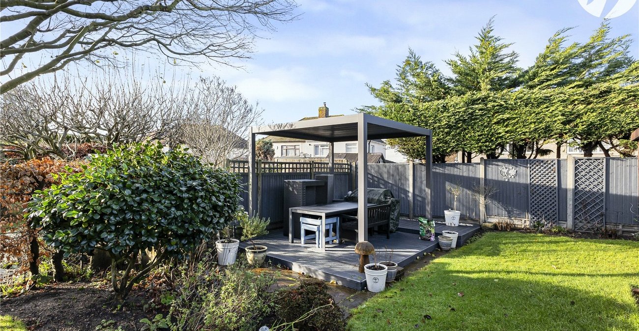 4 bedroom house for sale in Swanley | Robinson Jackson