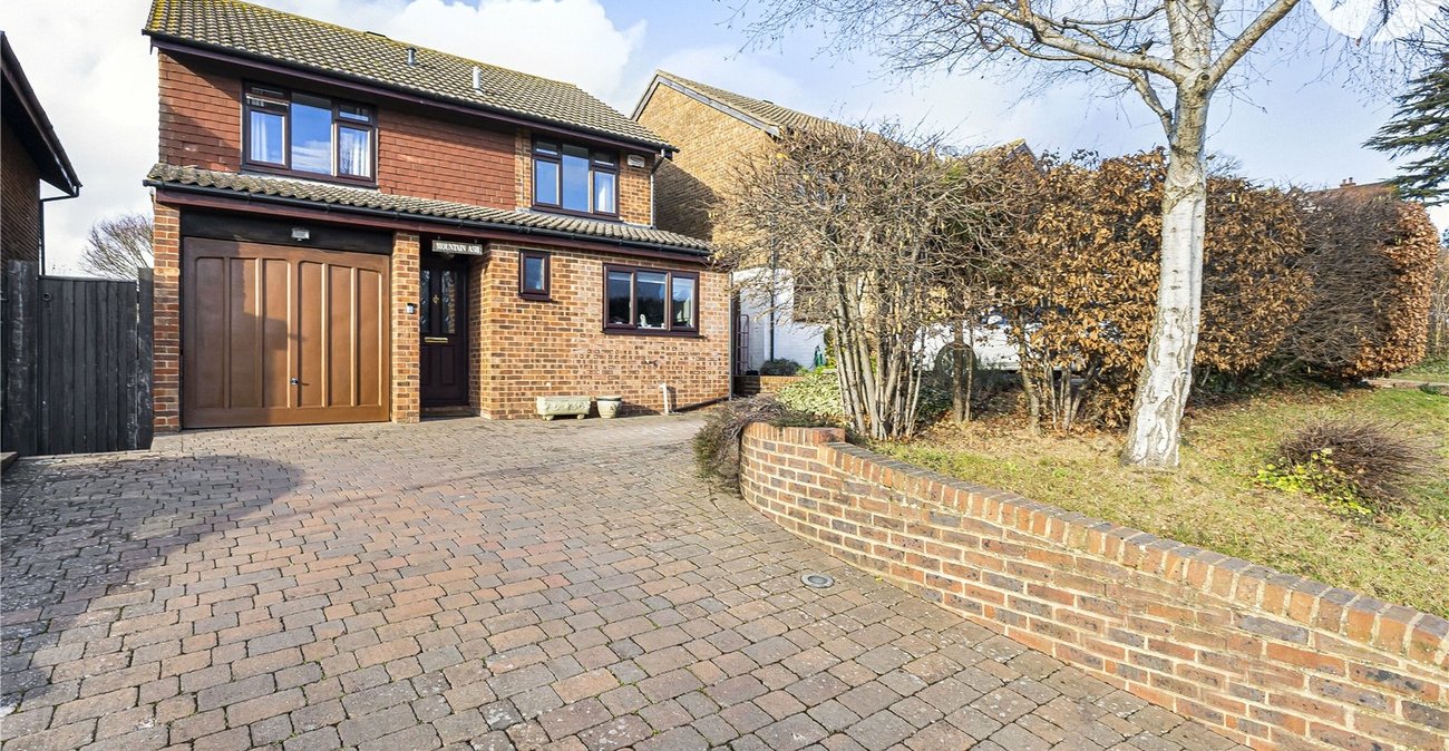 4 bedroom house for sale in Swanley | Robinson Jackson