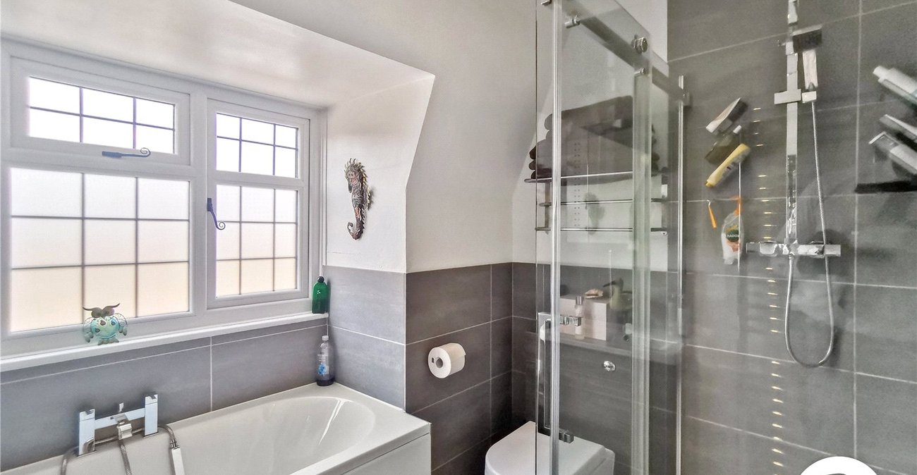 4 bedroom house for sale in Swanley Village | Robinson Jackson
