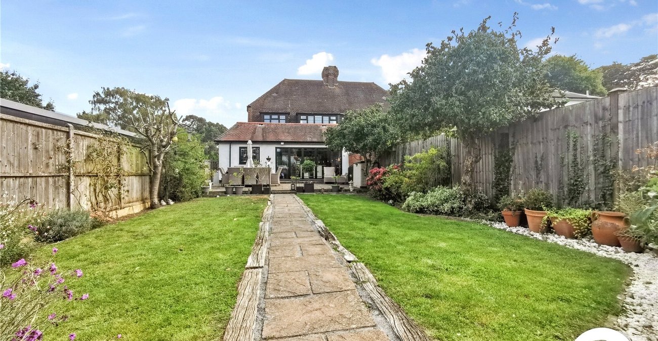 4 bedroom house for sale in Swanley Village | Robinson Jackson