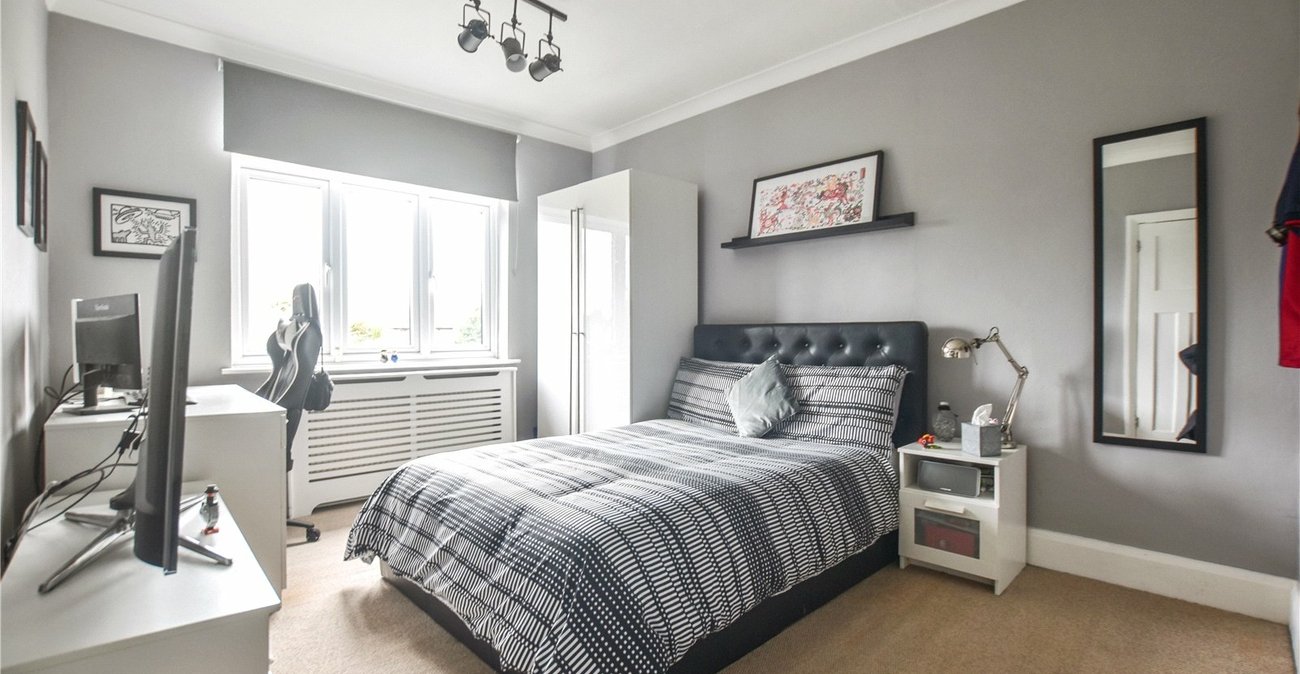 4 bedroom house for sale in Bexley | Robinson Jackson