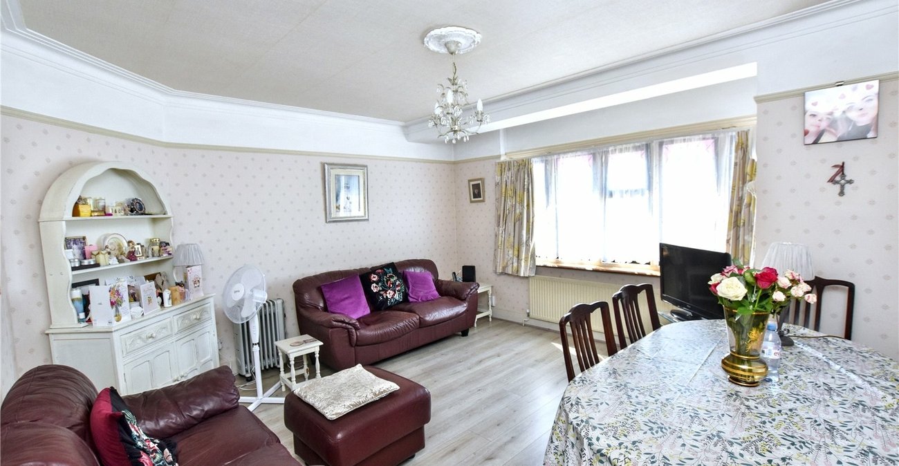 3 bedroom house for sale in Bexleyheath | Robinson Jackson