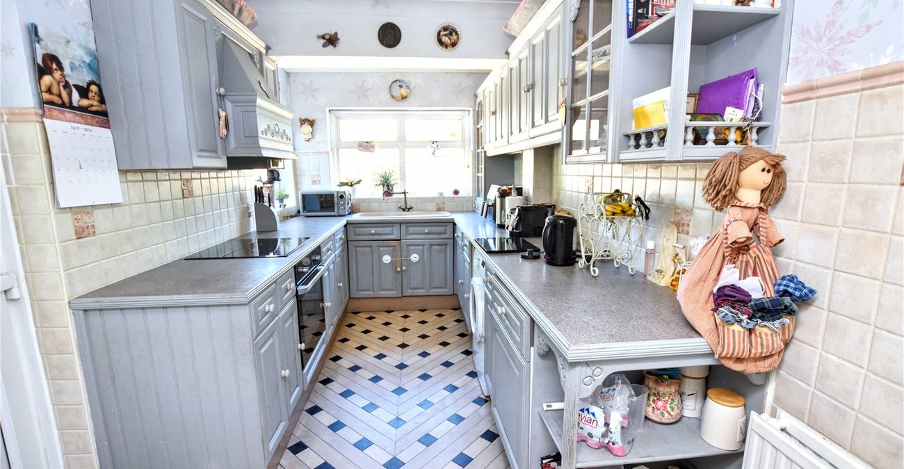 3 bedroom house for sale in Bexleyheath | Robinson Jackson