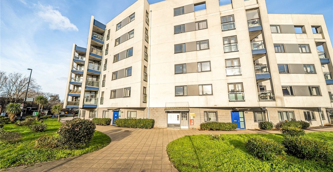 1 bedroom property for sale in London | Robinson Jackson