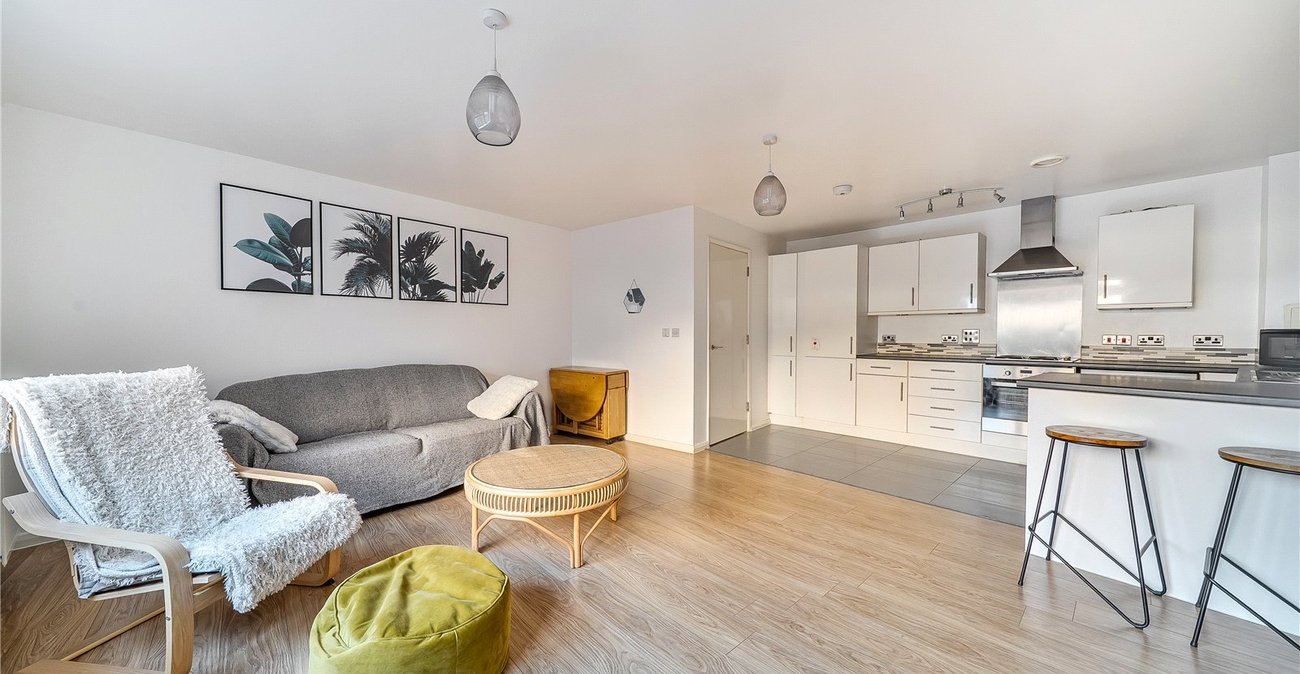 1 bedroom property for sale in London | Robinson Jackson