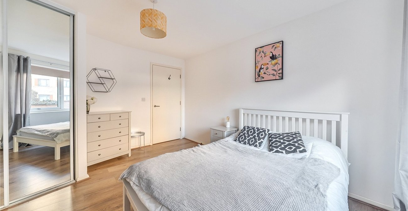 1 bedroom property for sale in London | Robinson Jackson