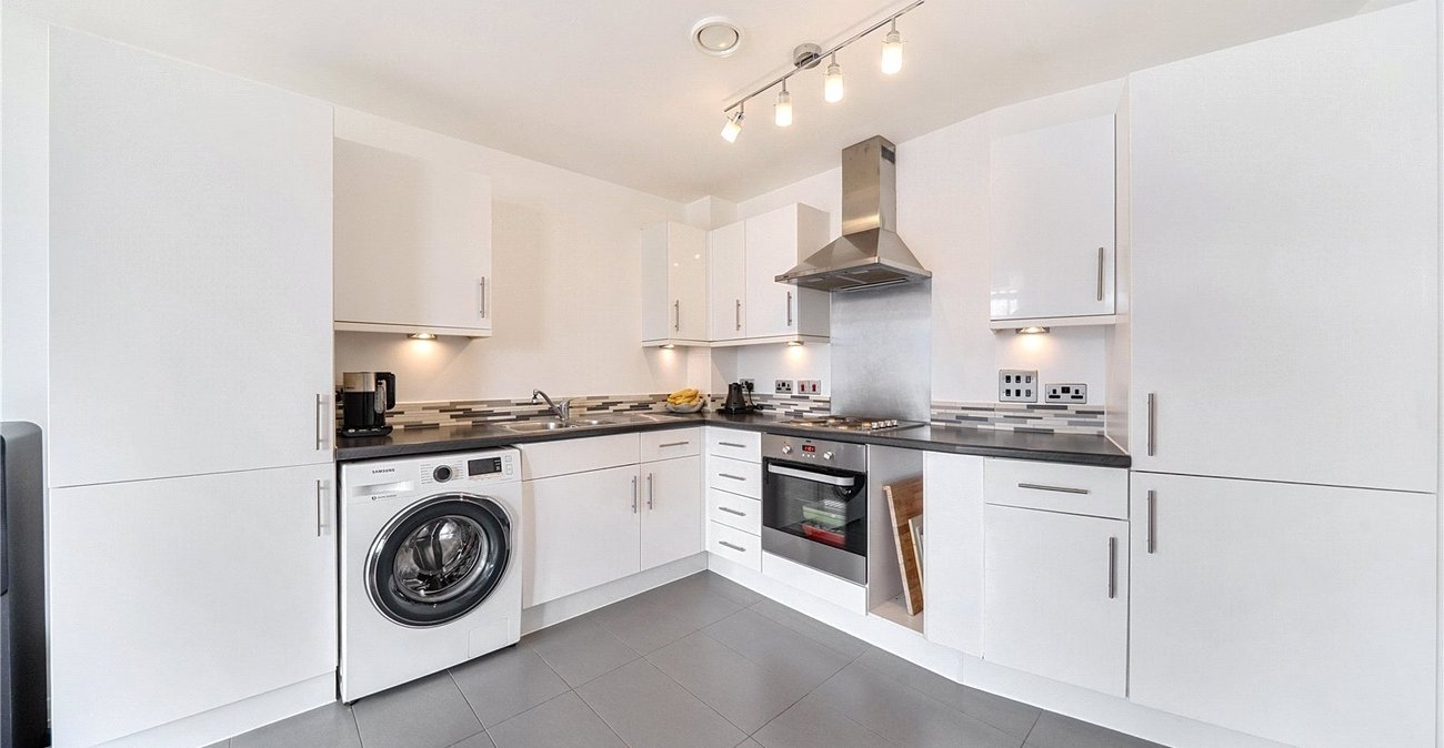 1 bedroom property for sale in Sydenham | Robinson Jackson