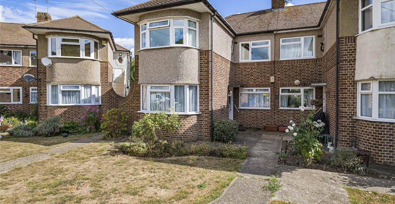 2 bedroom property for sale in Welling | Robinson Jackson