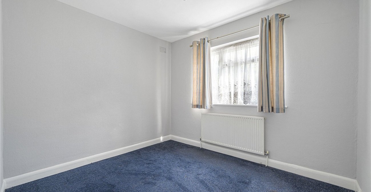 2 bedroom property for sale in Welling | Robinson Jackson