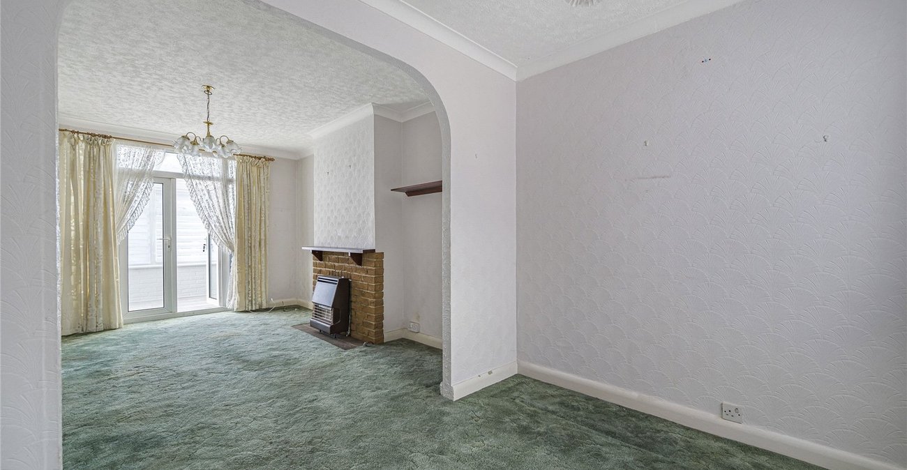 2 bedroom property for sale in Welling | Robinson Jackson