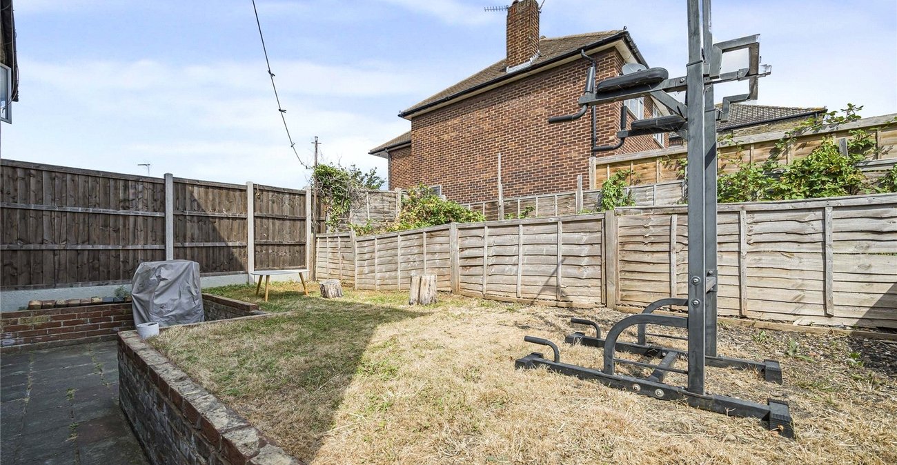 2 bedroom property for sale in Welling | Robinson Jackson