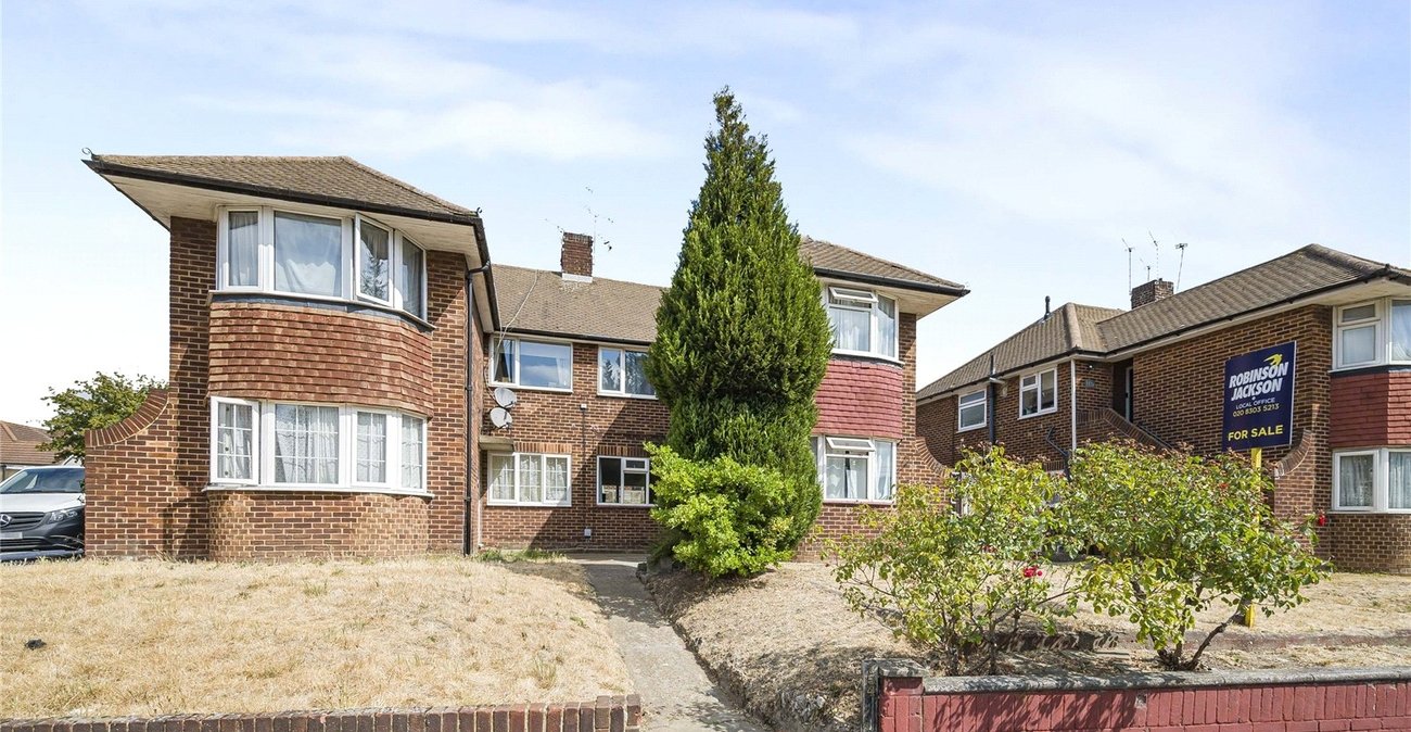 2 bedroom property for sale in Welling | Robinson Jackson