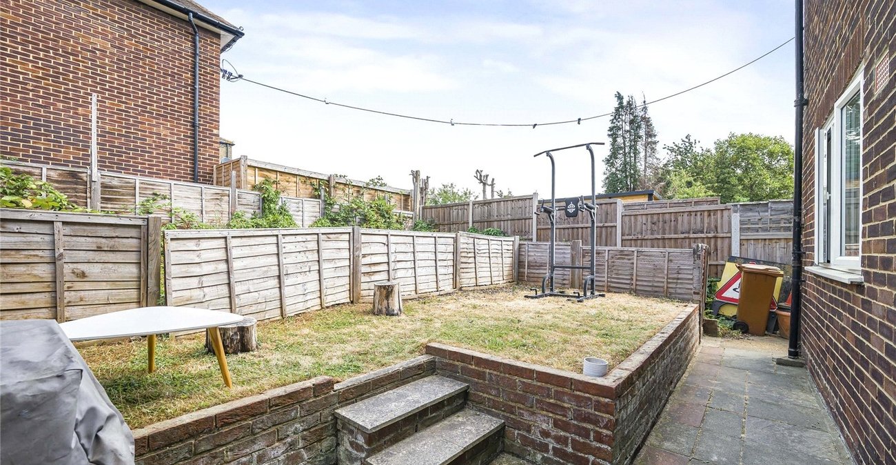 2 bedroom property for sale in Welling | Robinson Jackson