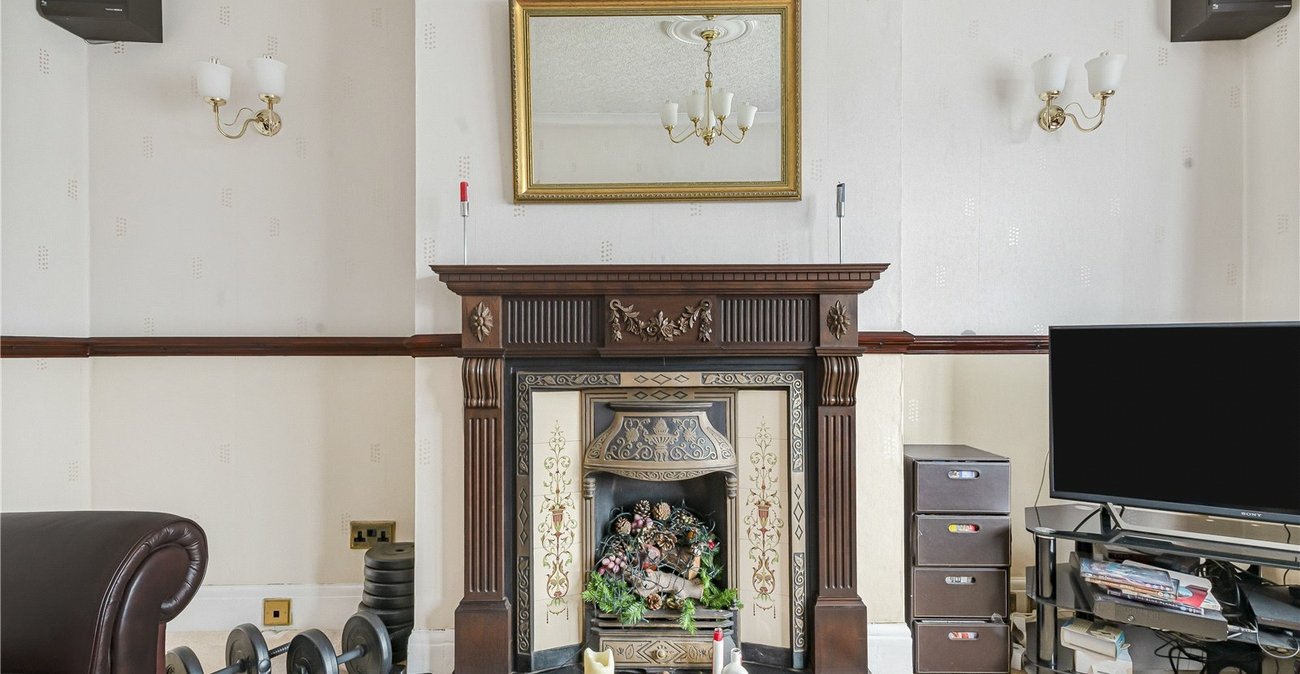 3 bedroom house for sale in Welling | Robinson Jackson