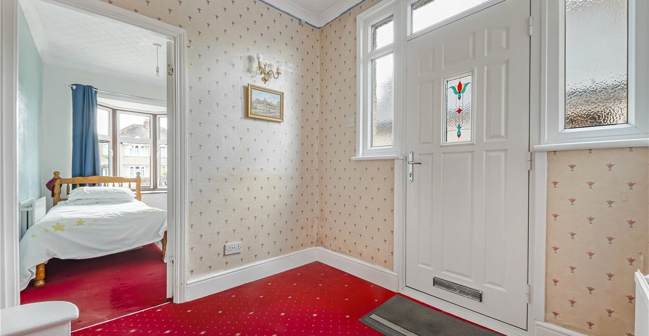 3 bedroom house for sale in Welling | Robinson Jackson