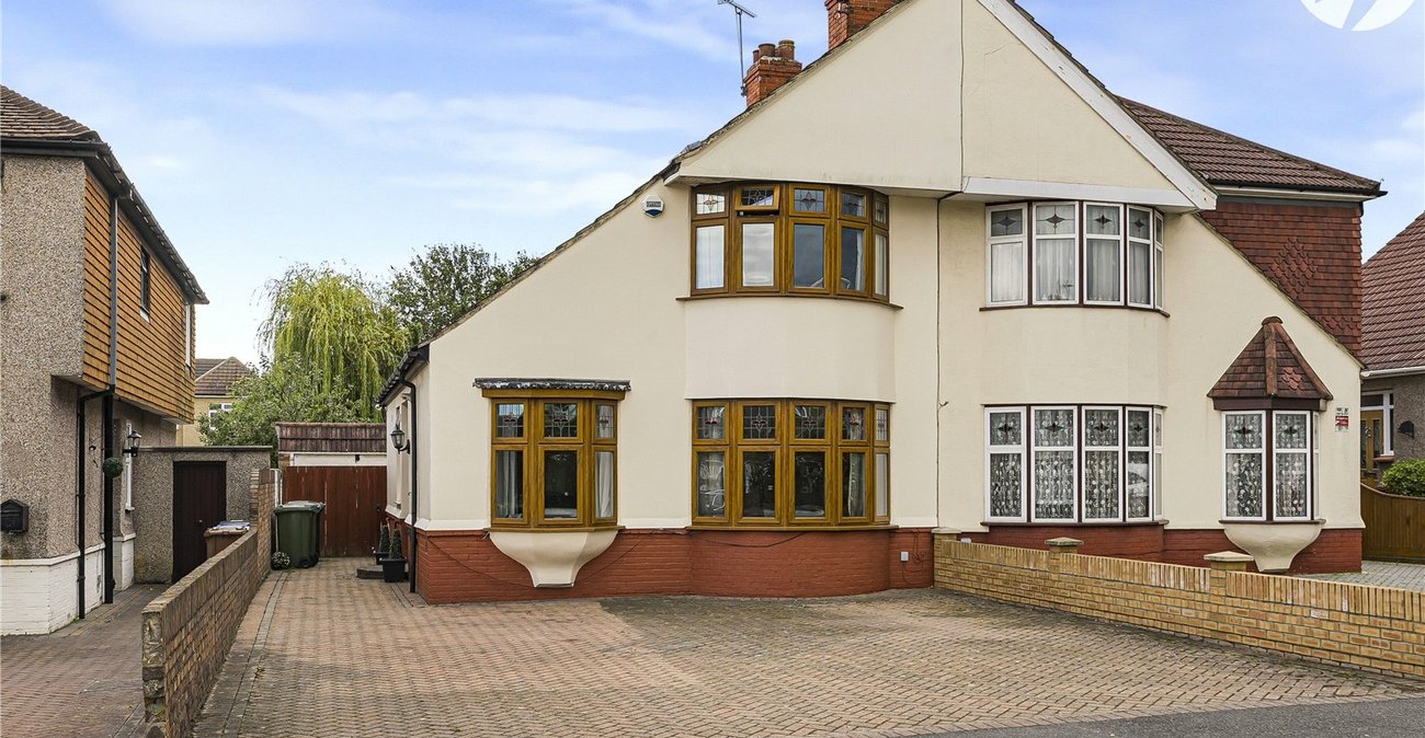 3 bedroom house for sale in Welling | Robinson Jackson