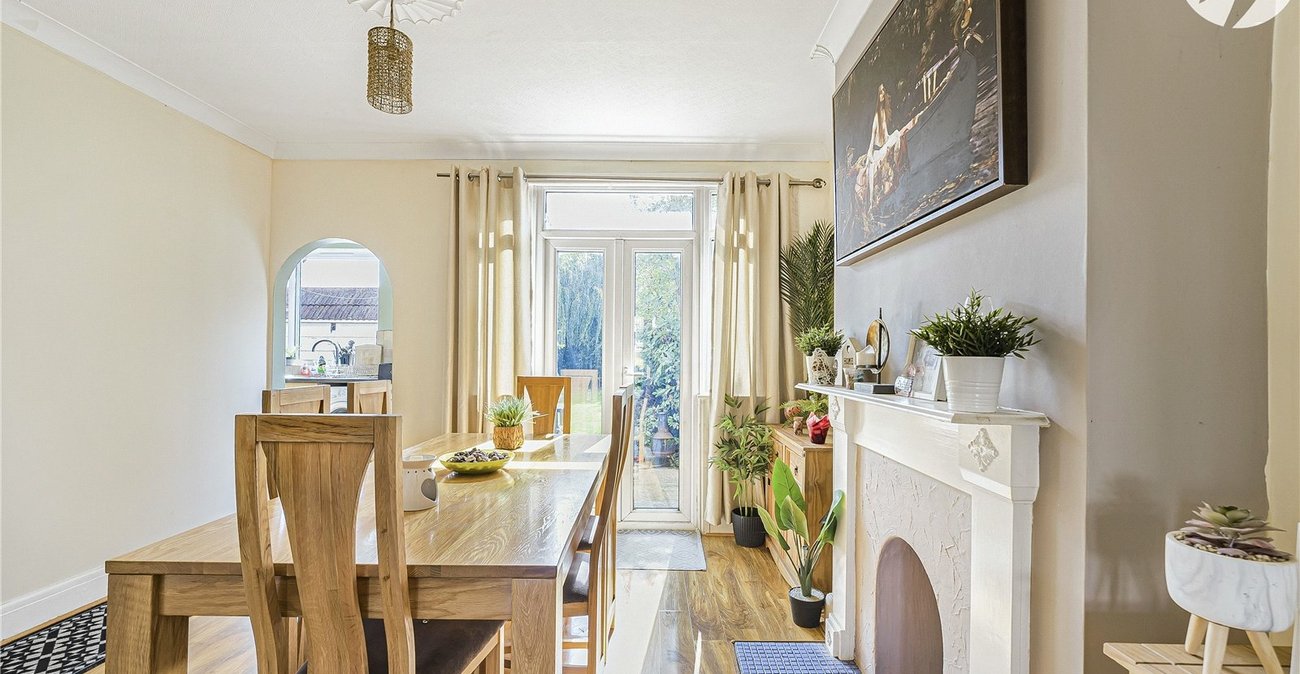 3 bedroom house for sale in Welling | Robinson Jackson