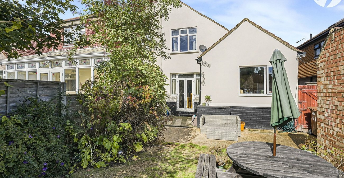 3 bedroom house for sale in Welling | Robinson Jackson