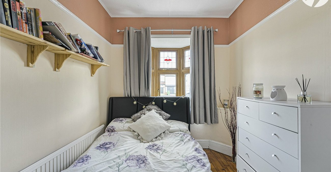 3 bedroom house for sale in Welling | Robinson Jackson