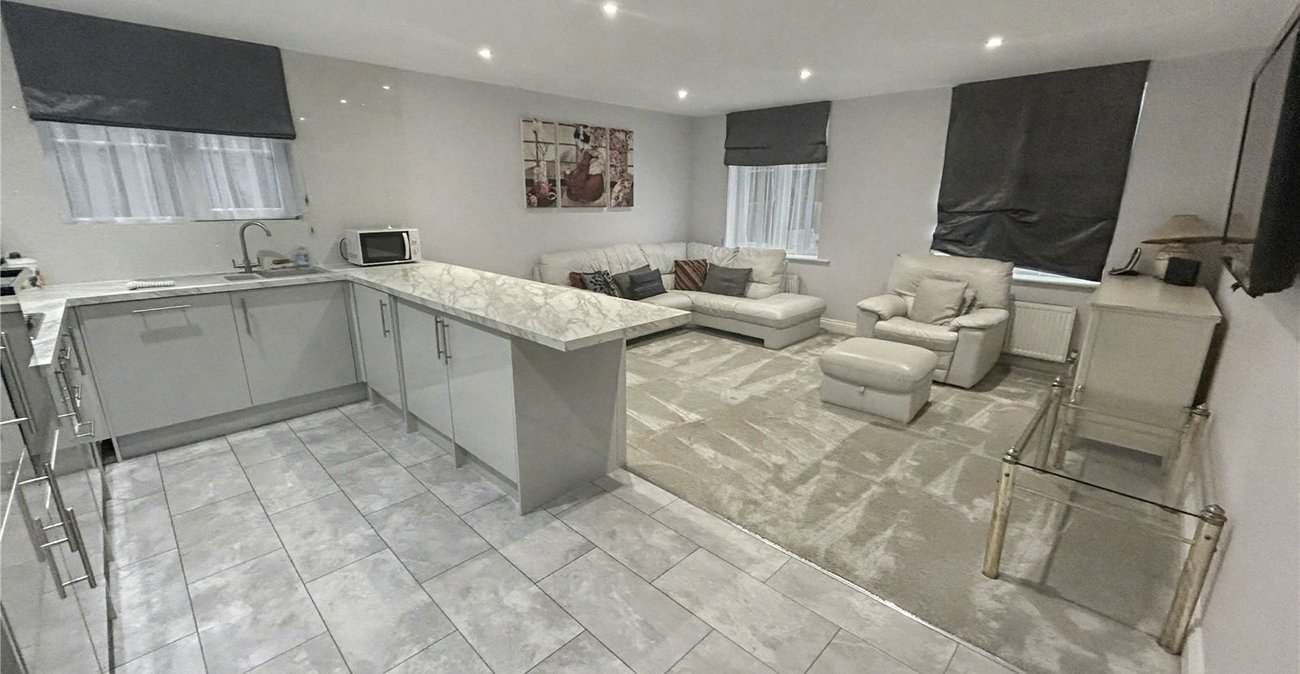 2 bedroom property for sale in Welling | Robinson Jackson