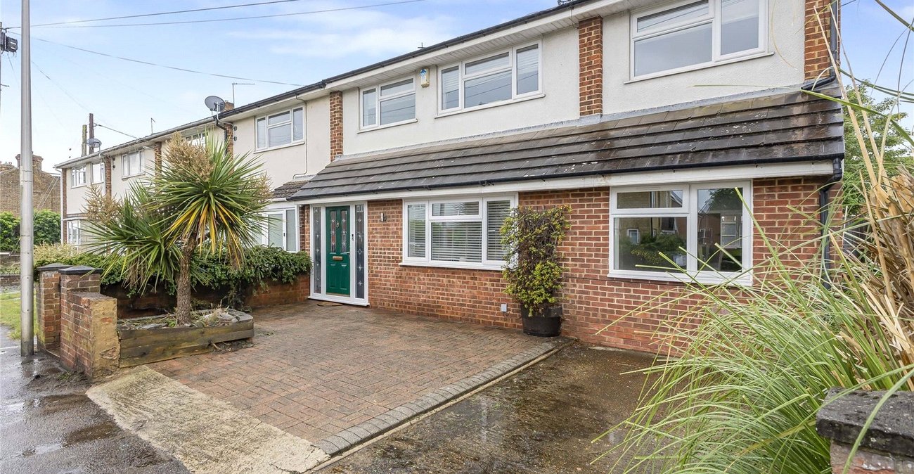 5 bedroom house for sale in Hoo | Robinson Michael & Jackson
