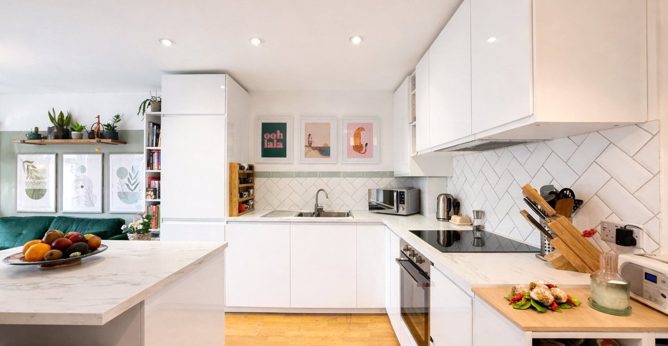 1 bedroom property for sale in London | Robinson Jackson