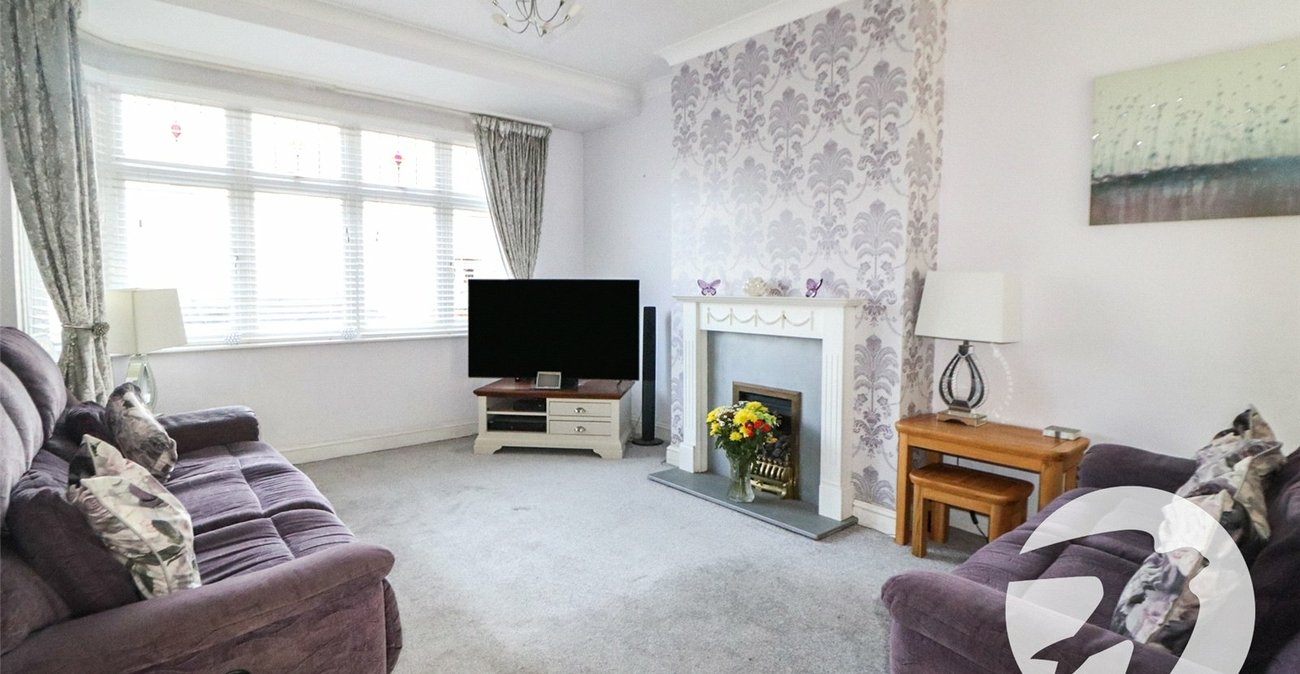 3 bedroom house for sale in Erith | Robinson Jackson