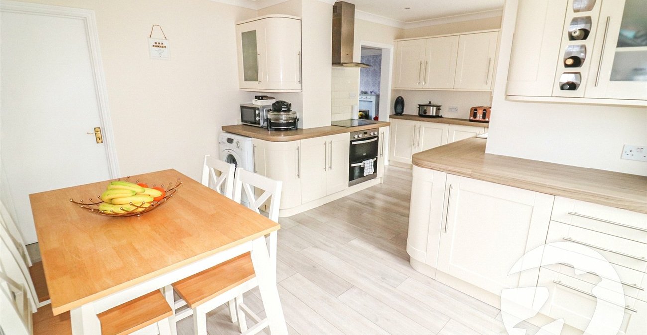 3 bedroom house for sale in Erith | Robinson Jackson
