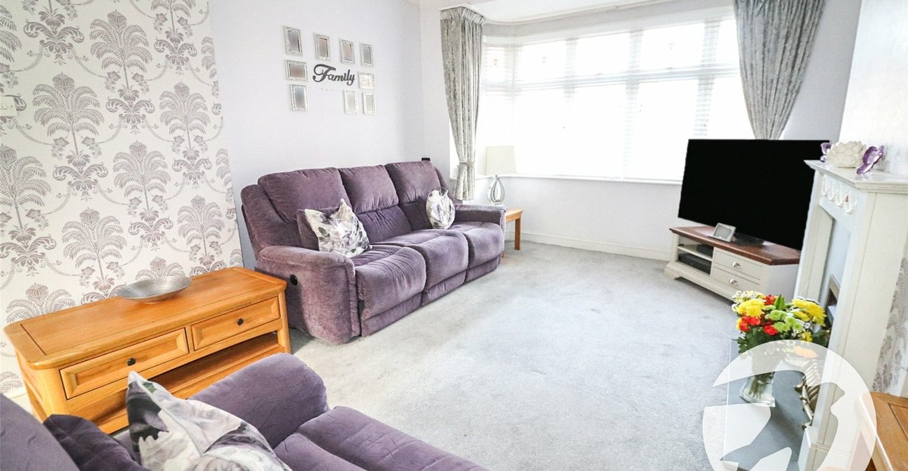 3 bedroom house for sale in Erith | Robinson Jackson