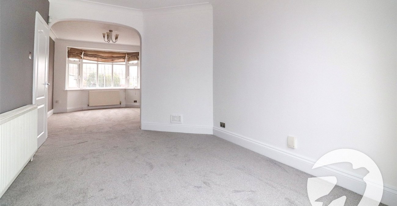 4 bedroom house for sale in Northumberland Heath | Robinson Jackson