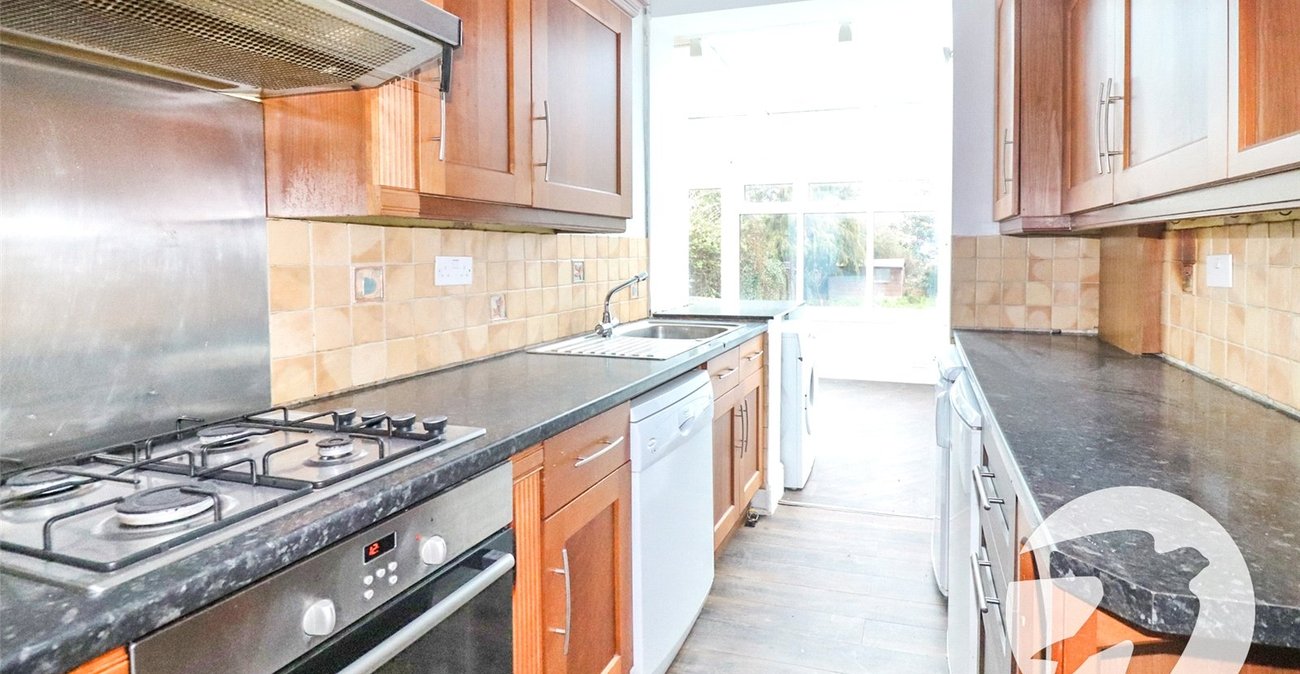 4 bedroom house for sale in Northumberland Heath | Robinson Jackson
