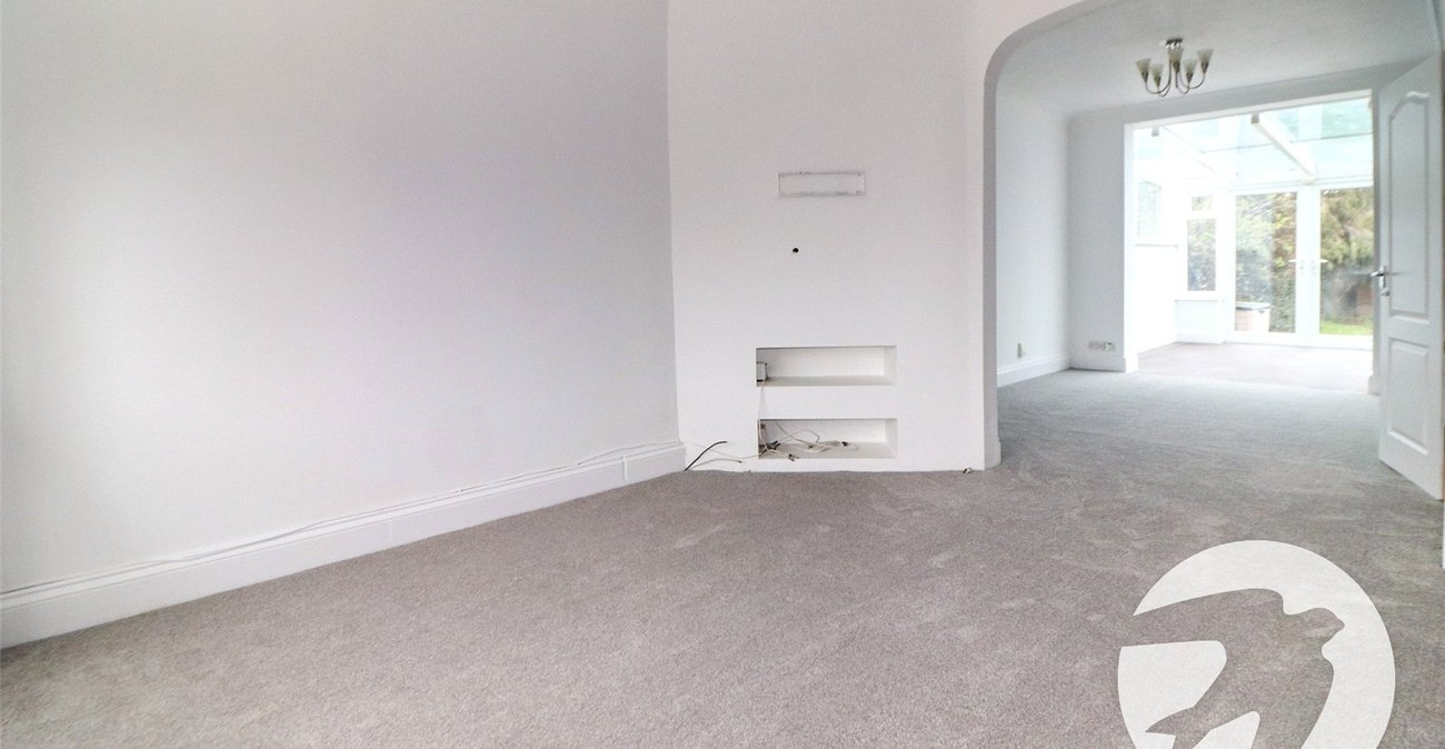 4 bedroom house for sale in Northumberland Heath | Robinson Jackson