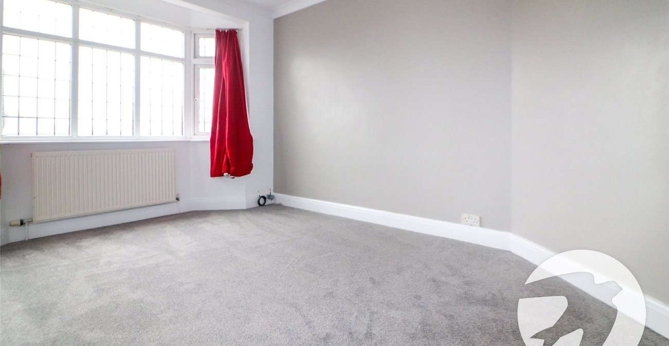 4 bedroom house for sale in Northumberland Heath | Robinson Jackson