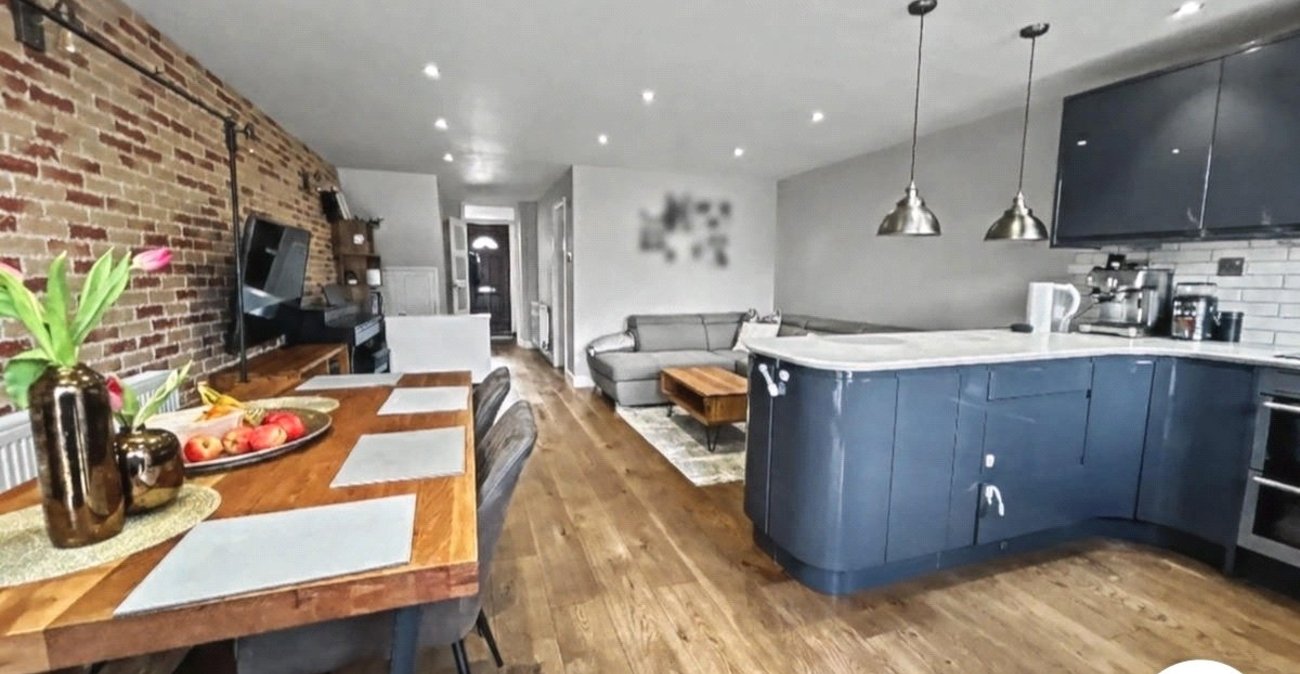 3 bedroom house for sale in Sidcup | Robinson Jackson