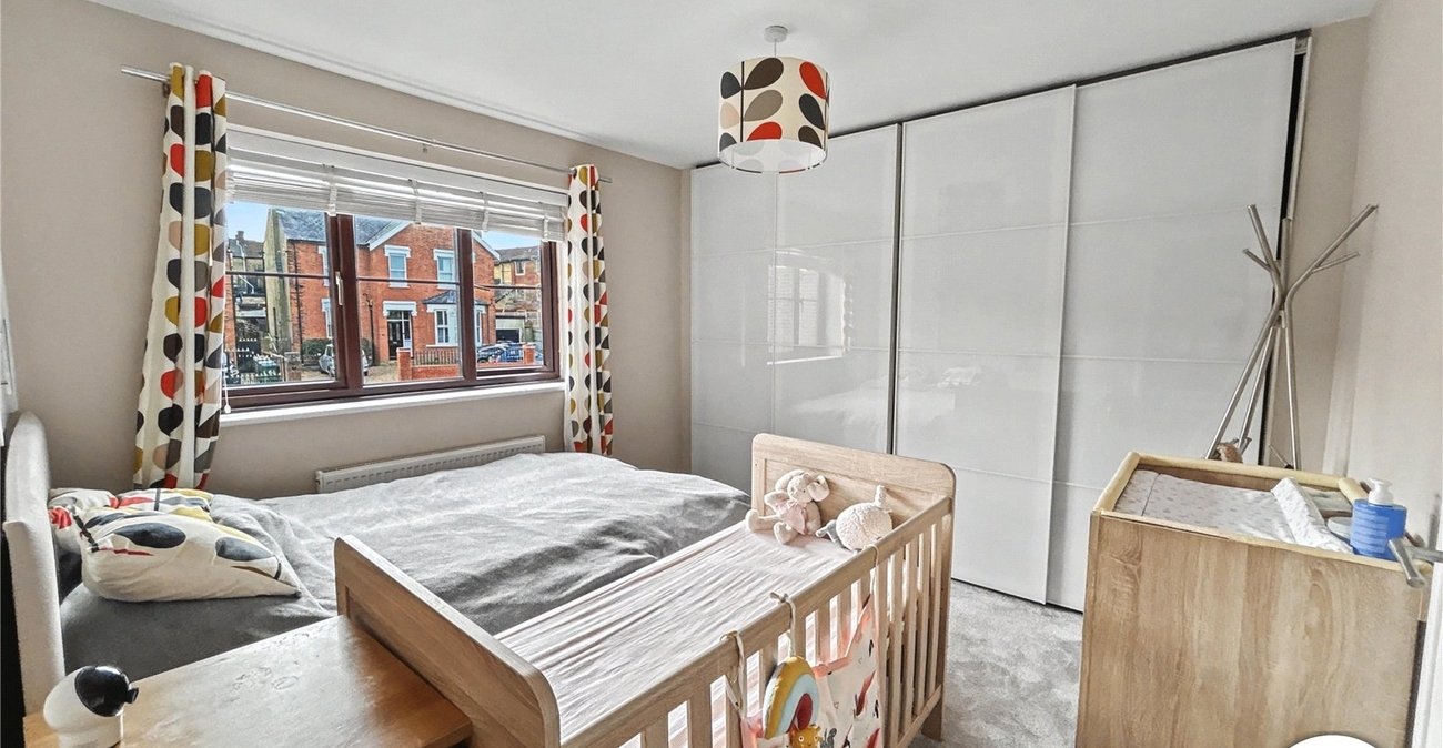 3 bedroom house for sale in Sidcup | Robinson Jackson