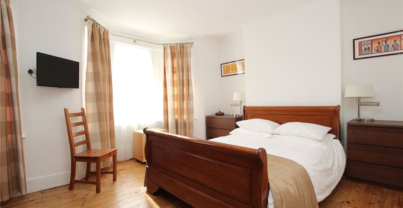 3 bedroom house for sale in Plumstead | Robinson Jackson