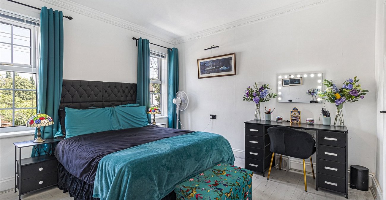 2 bedroom house for sale in Plumstead | Robinson Jackson