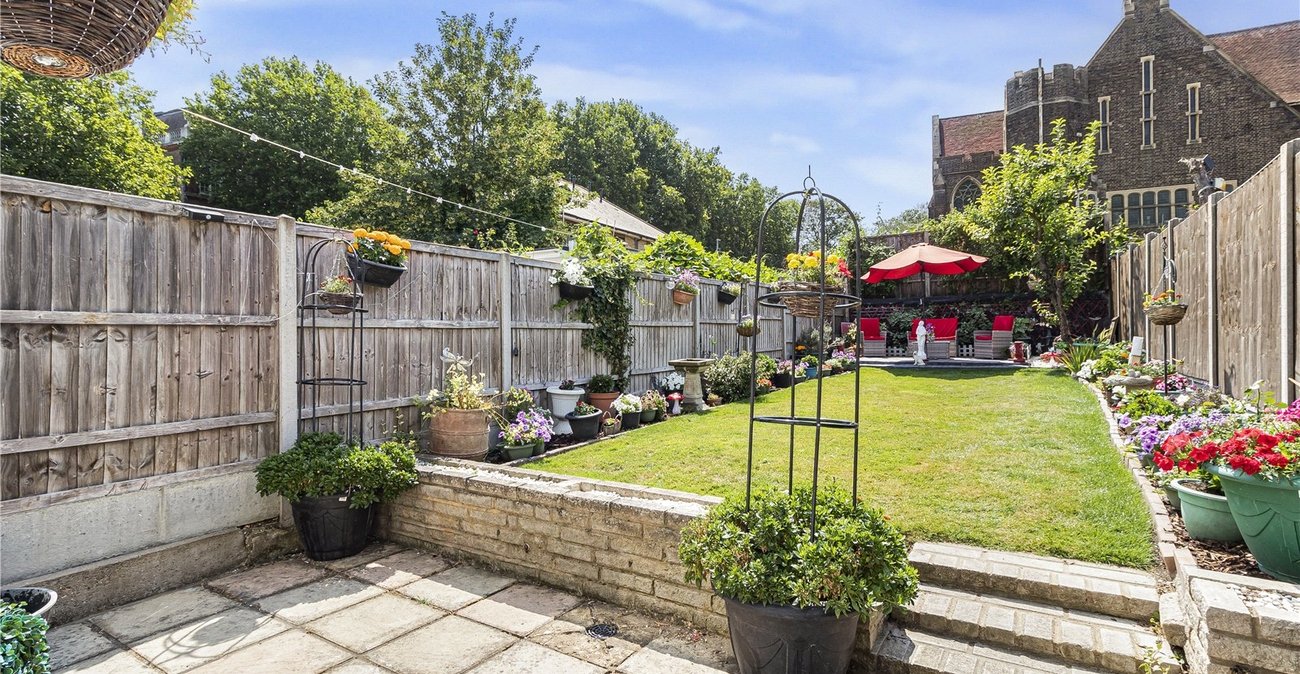 2 bedroom house for sale in Plumstead | Robinson Jackson