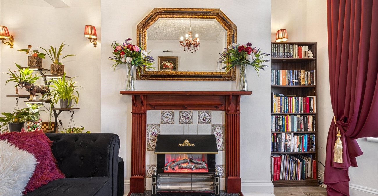 2 bedroom house for sale in Plumstead | Robinson Jackson