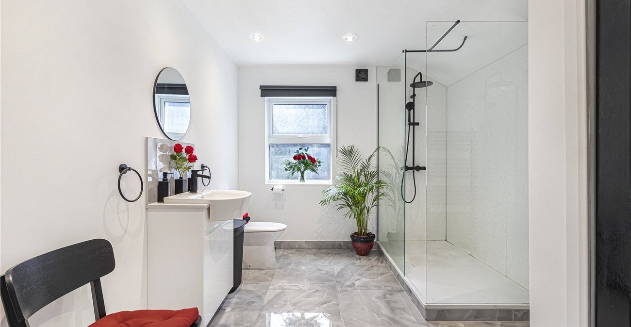 2 bedroom house for sale in Plumstead | Robinson Jackson