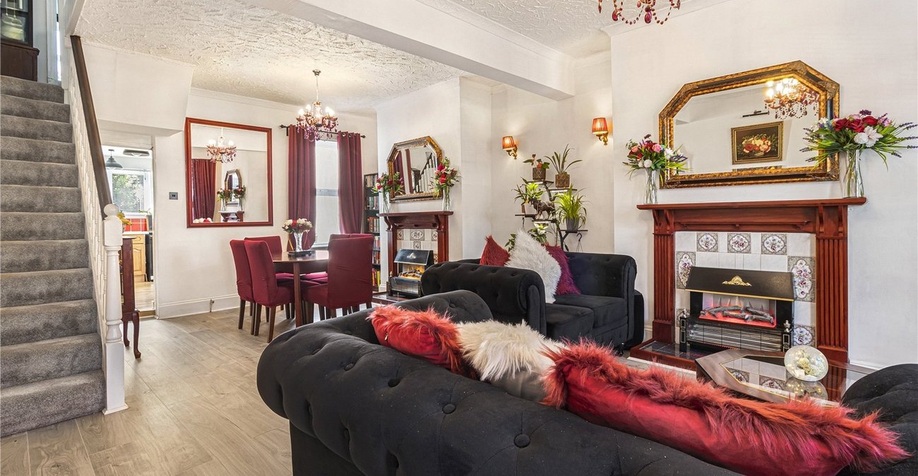 2 bedroom house for sale in Plumstead | Robinson Jackson