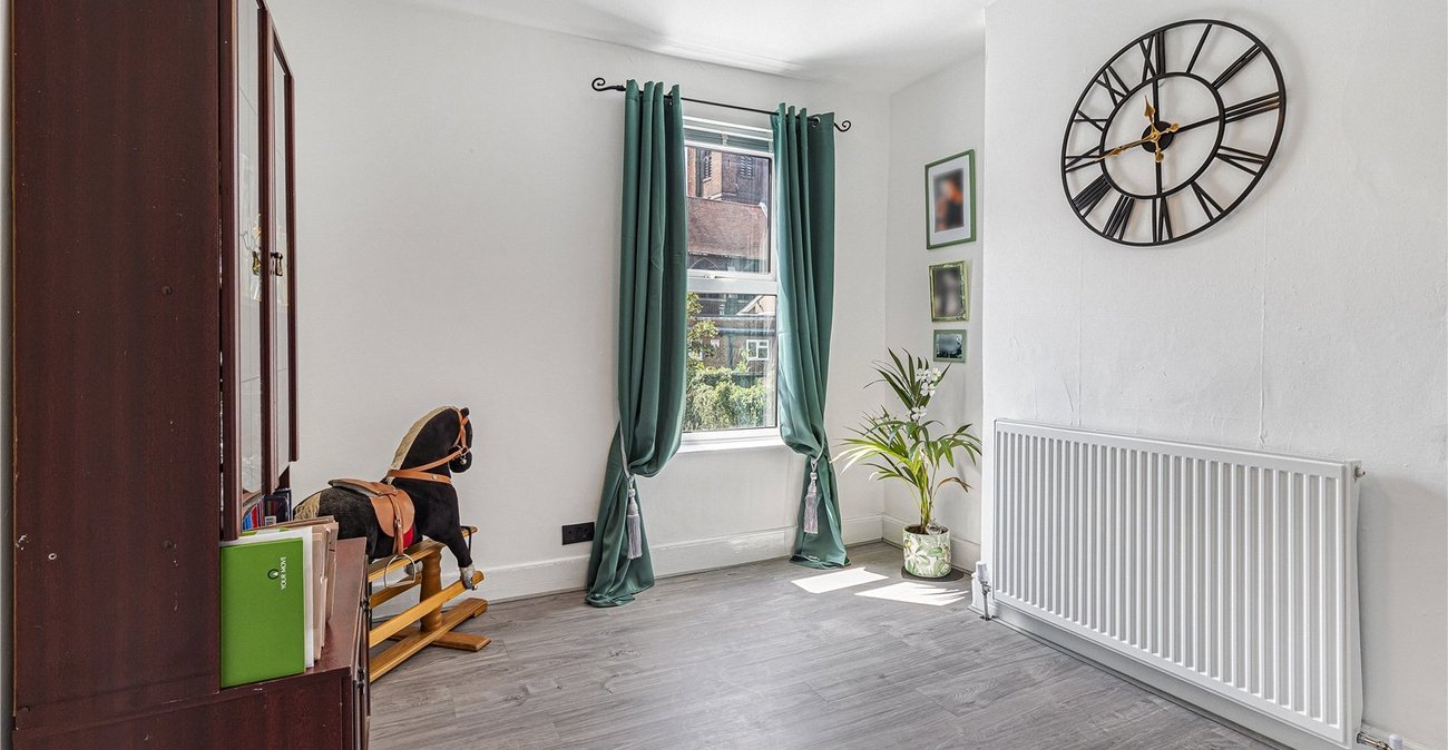 2 bedroom house for sale in Plumstead | Robinson Jackson