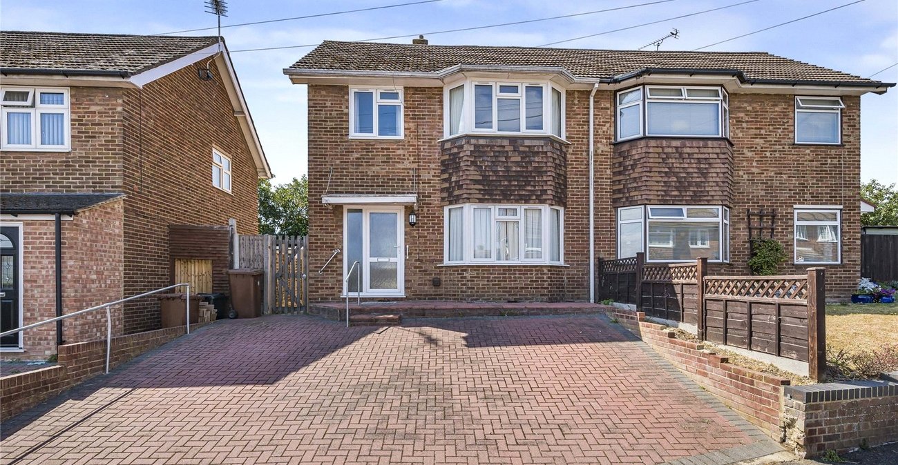 3 bedroom house for sale in Wainscott | Robinson Michael & Jackson
