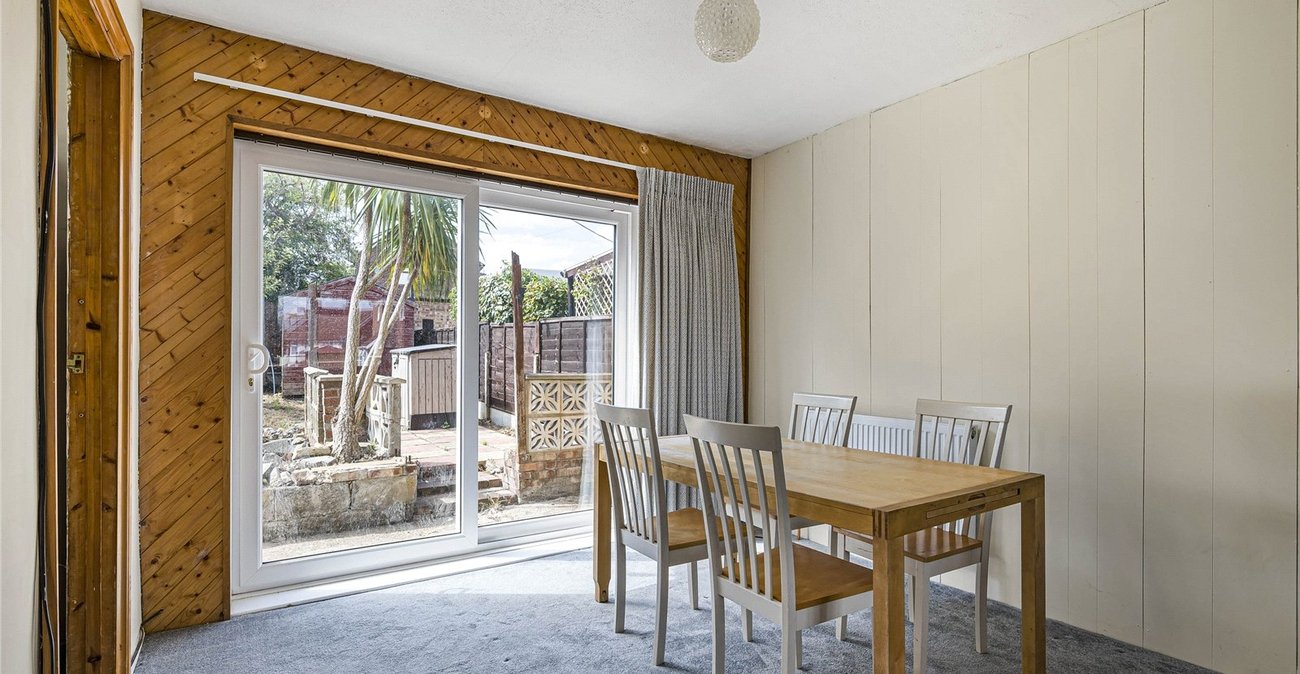 3 bedroom house for sale in Wainscott | Robinson Michael & Jackson