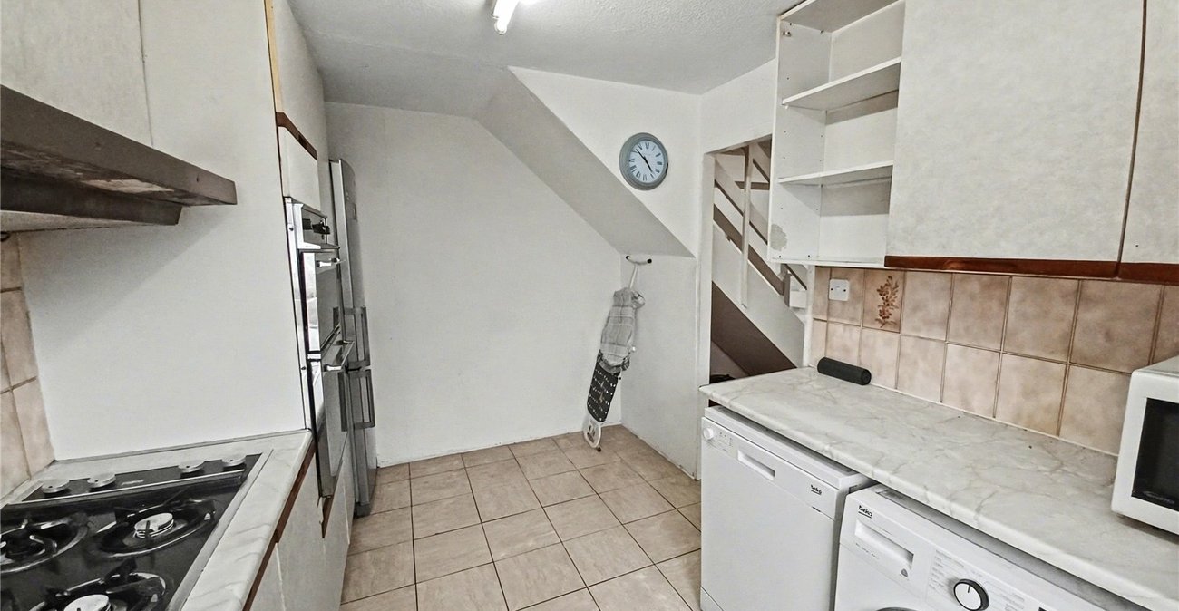 3 bedroom house for sale in Welling | Robinson Jackson